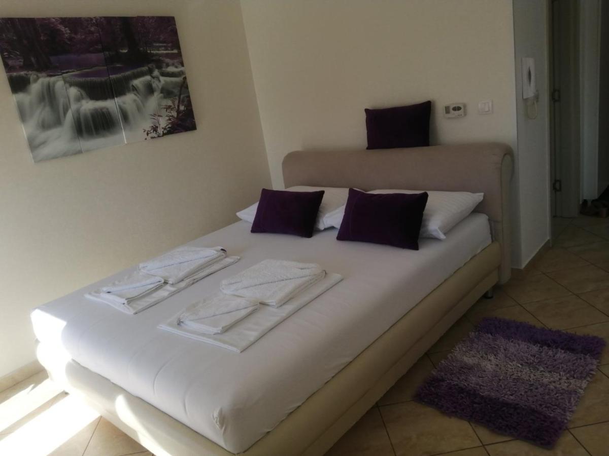 Apartman Anja Apartment Stara Pazova Exterior photo